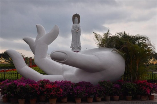 桔莓柚苹奶茶加盟在岳阳市要求多吗，岳阳市开奶茶加盟店前期投资大吗