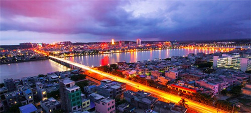 串串婆婆涮烤潮店加盟前景怎么样